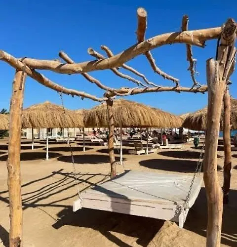 Princess & Pools Mamsha Hurghada